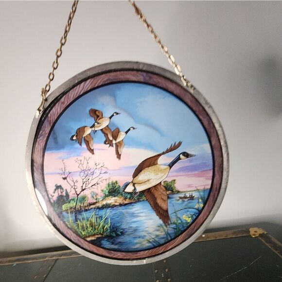 VTG Glassmasters Ducks Pond Hunting theme  Round Stained Glass Suncatcher 8.75” - Picture 1 of 5